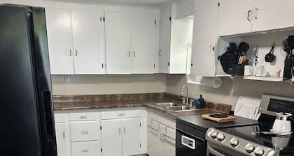 Private 3-bedroom house close to Gunterville State Park and boat ramps