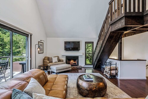 Luxury Snow Village Ski-In/Out, Golf & Club Access