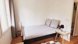 1 Schlafzimmer, Schreibtisch, WLAN