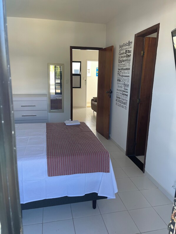 1 bedroom, WiFi, bed sheets