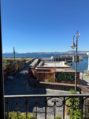 Habitació Comfort, 1 llit de matrimoni, vistes al mar | Vista de l'aigua