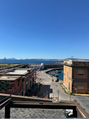 Chambre Élite, 1 grand lit, vue mer | Vue sur l’eau