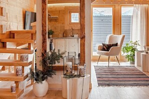 Domek 1 typu Deluxe z widokiem na góry | Living area | Flat-screen TV - Osada Gąsienica Centrum Zakopane (Zakopane)