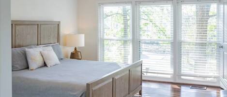 3 habitaciones, wifi gratis, ropa de cama y acceso para silla de ruedas