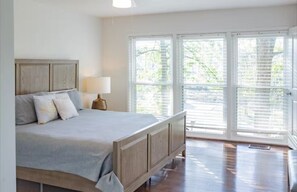 3 bedrooms, WiFi, bed sheets