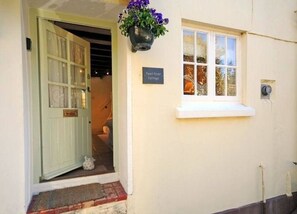 House, 2 Bedrooms, Terrace, Garden View | Exterior detail - The Most Beautiful and Cosy House (Kingsbridge)