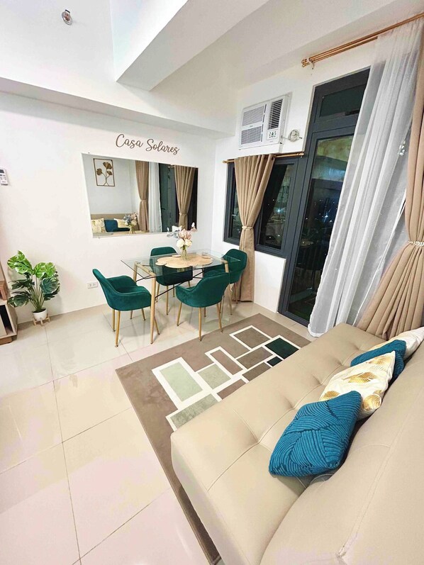 Shared Dormitory, 1 Bedroom, Accessible, Balcony | Living room