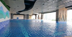Dortoir Partagé, 1 chambre, accessible aux personnes à mobilité réduite, balcon | Piscine | Piscine couverte