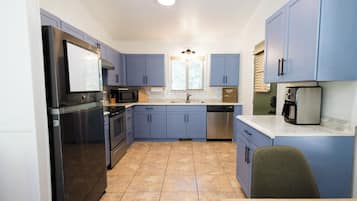 Microwave, oven, stovetop, dishwasher