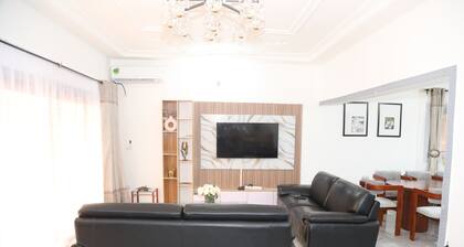 Apartment N°01 on the first floor of "Les VILLAS BELINGA