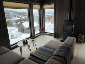 Cabin, 3 Bedrooms, Terrace, Garden View | Interior - Holiday Home With View at Norefjell (Krodsherad)