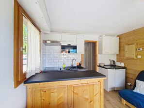 Fridge, microwave, oven, electric kettle