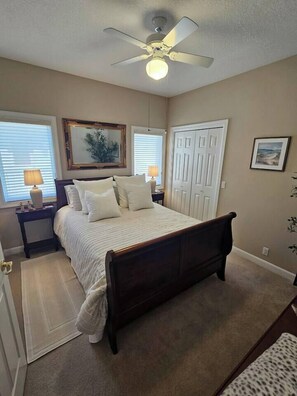 3 عدّة غرف نوم ومكتب ومكواة/لوح كي وواي فاي