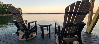 Lake Front Oasis on Lake Balboa w/opt Boat Rental