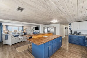 Casa, varias camas (LegaSea Beach House) | Interior