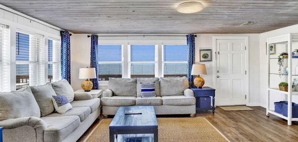 Maison, Plusieurs lits (LegaSea Beach House) | Aire de séjour