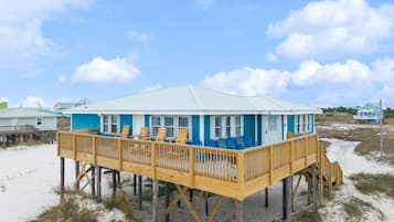 House, Multiple Beds (LegaSea Beach House) | Exterior