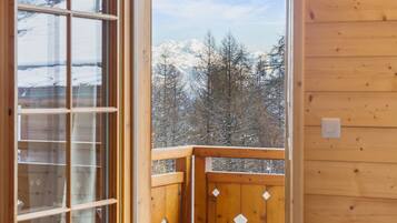 5 soverom, strykejern/-brett, wi-fi (inkludert) og sengetøy