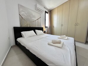 2 Schlafzimmer, Bügeleisen/Bügelbrett, kostenloses WLAN, Bettwäsche