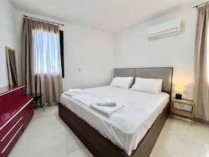 2 Schlafzimmer, Bügeleisen/Bügelbrett, kostenloses WLAN, Bettwäsche