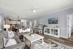 TV - Golf & Sunshine - Spacious Condo Overlooking the Green (Myrtle Beach)