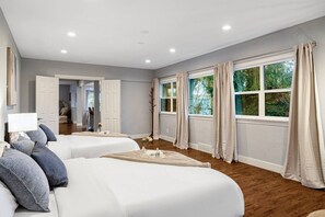 5 bedrooms, iron/ironing board, WiFi, bed sheets - Peaceful Upper Unit in Edmonds | Mins to Ferry (Edmonds)