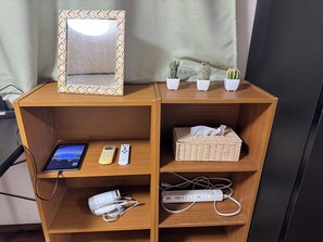 Room | Laptop workspace, free WiFi