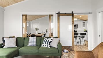 TV connectée, livres, chaßne hi-fi