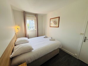 2 habitaciones, wifi y ropa de cama 