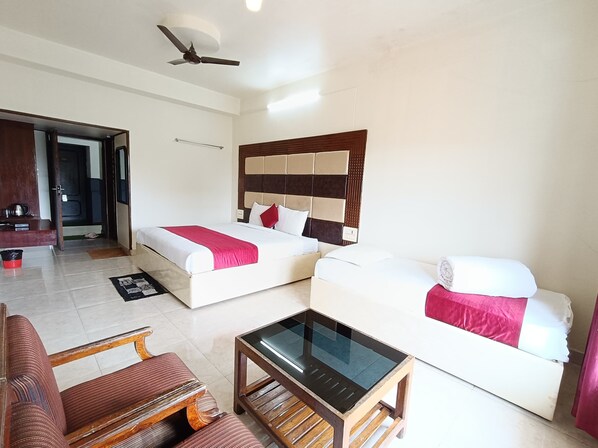 Deluxe-Dreibettzimmer, Talblick