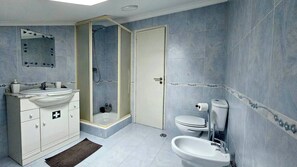 Soap, toilet paper - Riverside Nature Apartment (Trafaria)