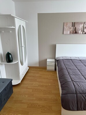 2 Schlafzimmer, WLAN, Bettwäsche