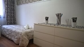 2 Schlafzimmer, Bügeleisen/Bügelbrett, WLAN, Bettwäsche