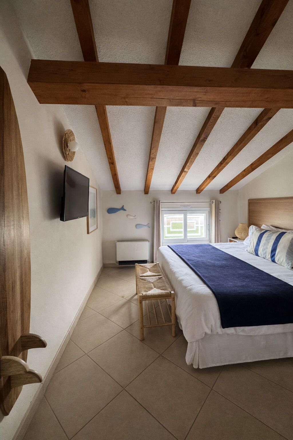 2 chambres, fer et planche à repasser, draps fournis