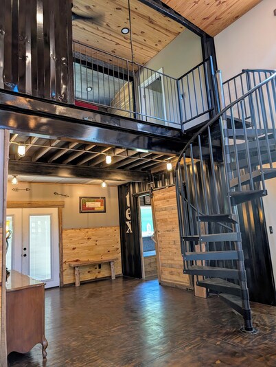 Cozy and Comfy! This Cargo House is surrounded by Adventures in every direction.