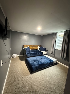 3 bedrooms, free WiFi, bed sheets