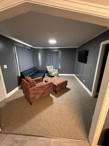 3BR/2B charming Cass Lake home with a long paved driveway with outside outlet!!!