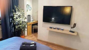 Shared Dormitory, 1 Bedroom, Accessible, Smoking | Room amenity