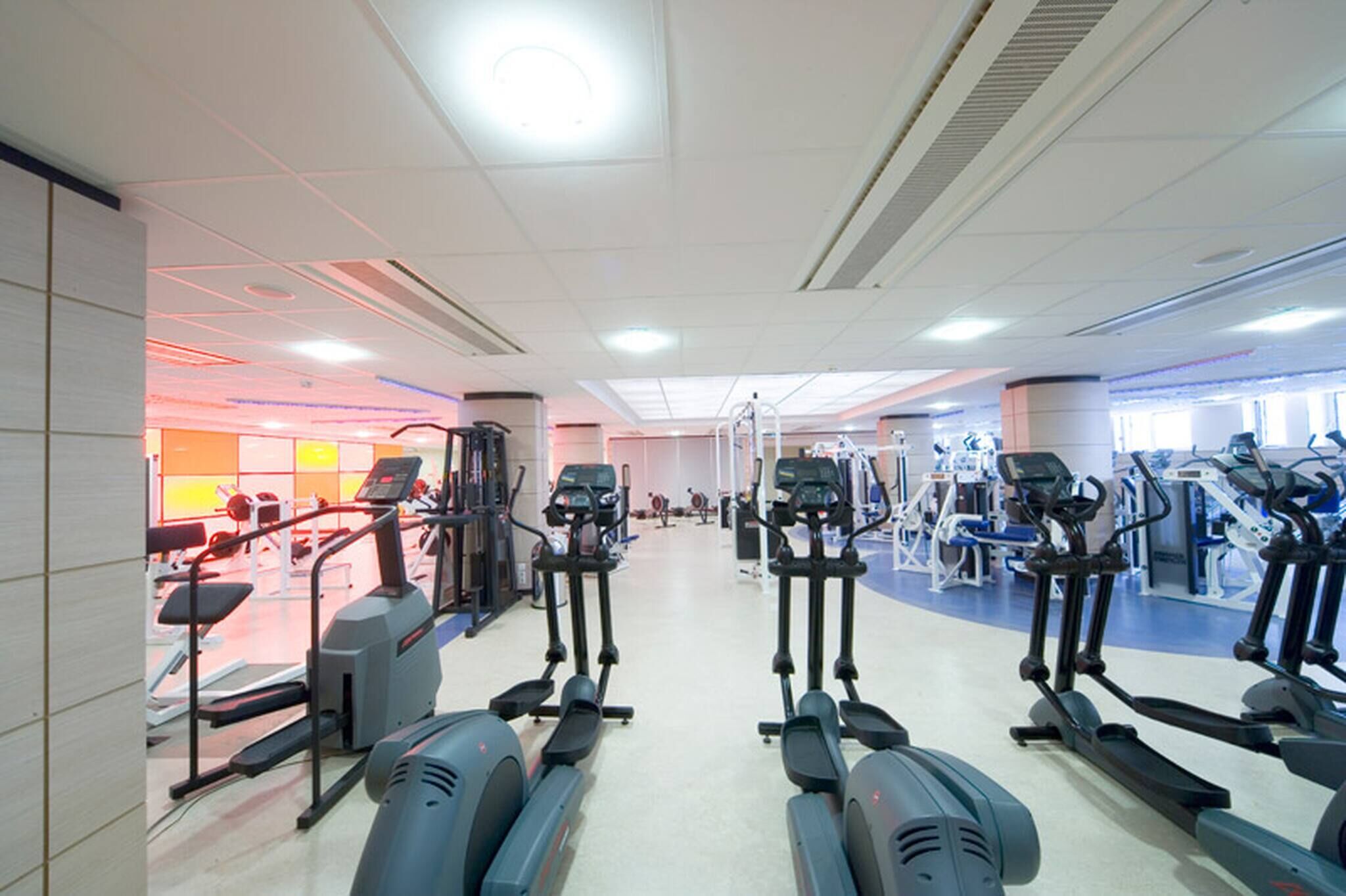 Shared Dormitory, 1 Bedroom, Accessible, Smoking | Fitness studio