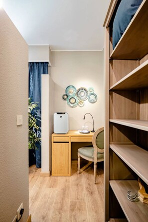 Shared Dormitory, 1 Bedroom, Accessible, Smoking | Interior