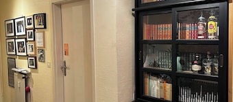 Room-cosy Room in Luxury Shared Apartmen