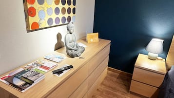 Shared Dormitory, 1 Bedroom, Accessible, Smoking | Interior