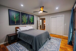 4 chambres, bureau, lit parapluie, Wi-Fi gratuit