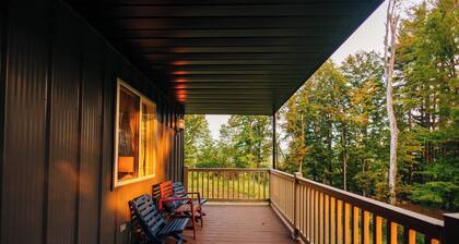 Mohican Forest Cabin âą Firepit âą Deck & Grill