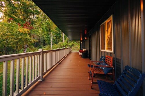 Mohican Forest Cabin • Firepit • Deck & Grill
