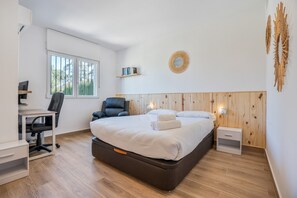 Unclassified image, 2 of 37, button