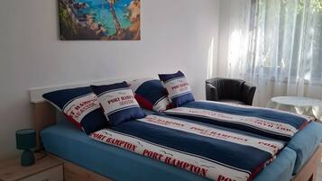 2 bedrooms, WiFi, bed sheets