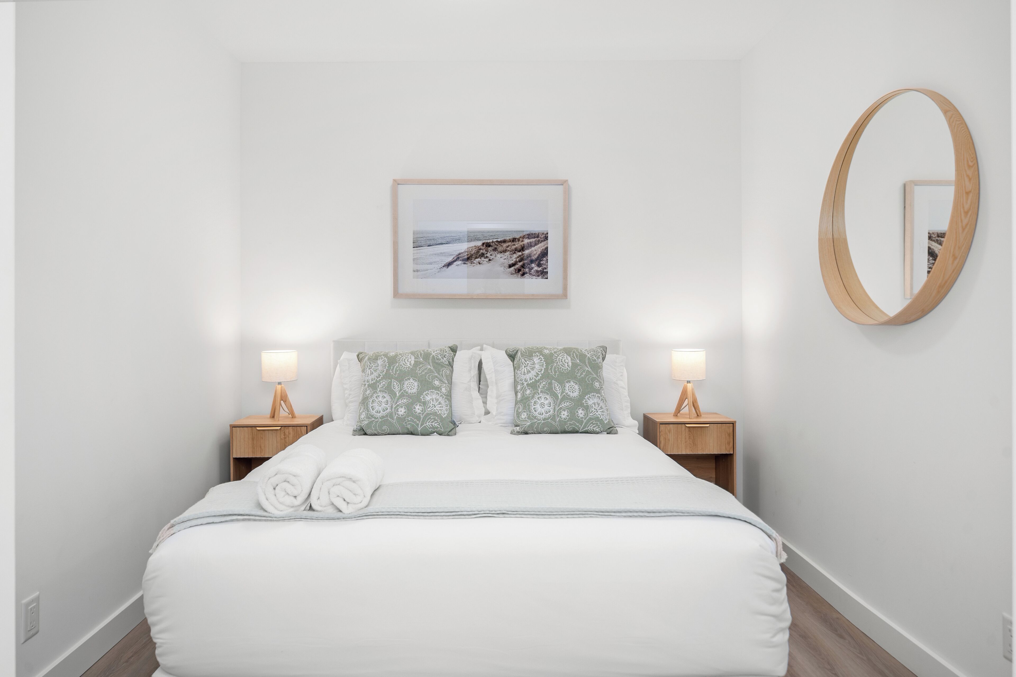 1 bedroom, iron/ironing board, internet, bed sheets