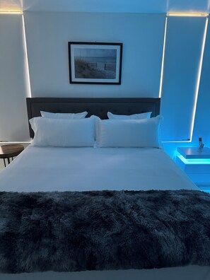 1 chambre, fer et planche à repasser, Wi-Fi, draps fournis