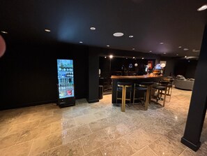 Bar (på overnatningsstedet)